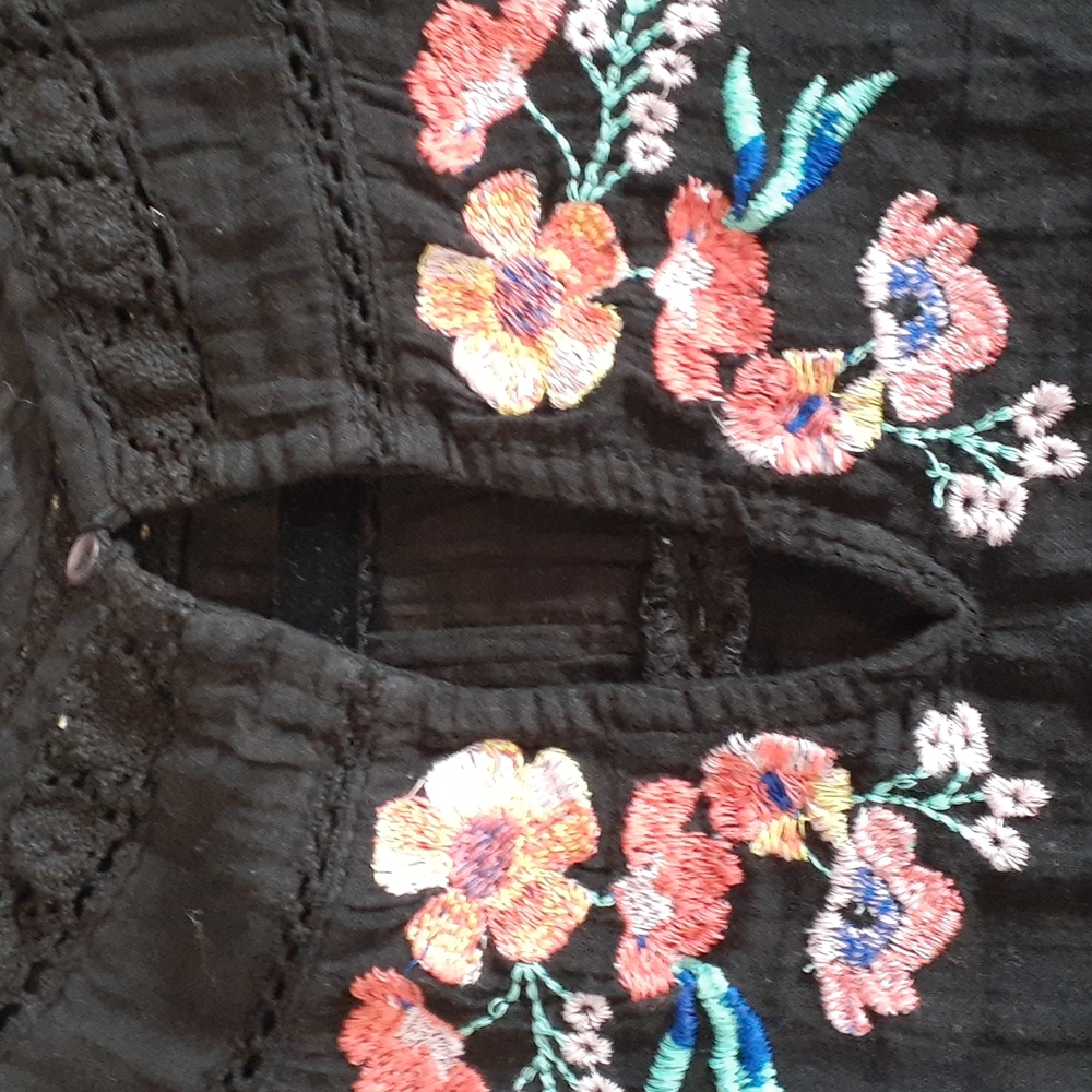Free people black tunic embroidery floral Boho Festival   top size xs - Picture 9 of 16